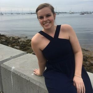 Meet your Posher, Hayley